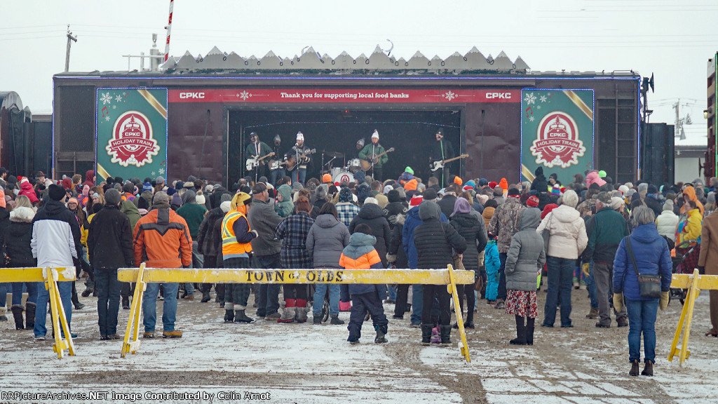 Holiday Train Performance